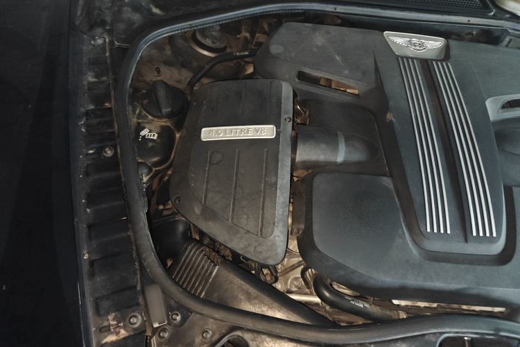 Used Bentley Flying Spur 2017 4.0T V8 Standard Edition Engine Bay Right