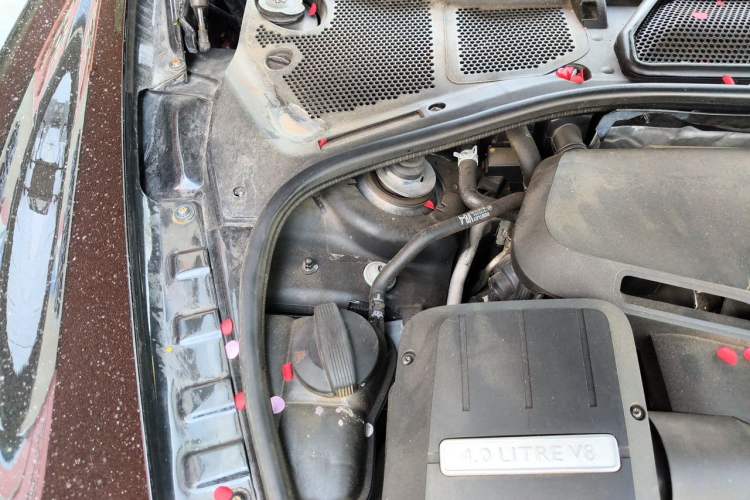 Used Bentley Flying Spur  Engine Bay Right
