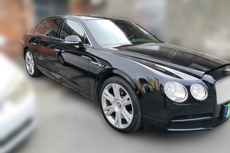 Used Bentley Flying Spur 2017 4.0T V8 Standard Edition Front Right 45 Deg