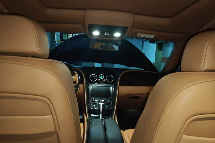 Used Bentley Flying Spur 2017 4.0T V8 S Standard Edition Headliner