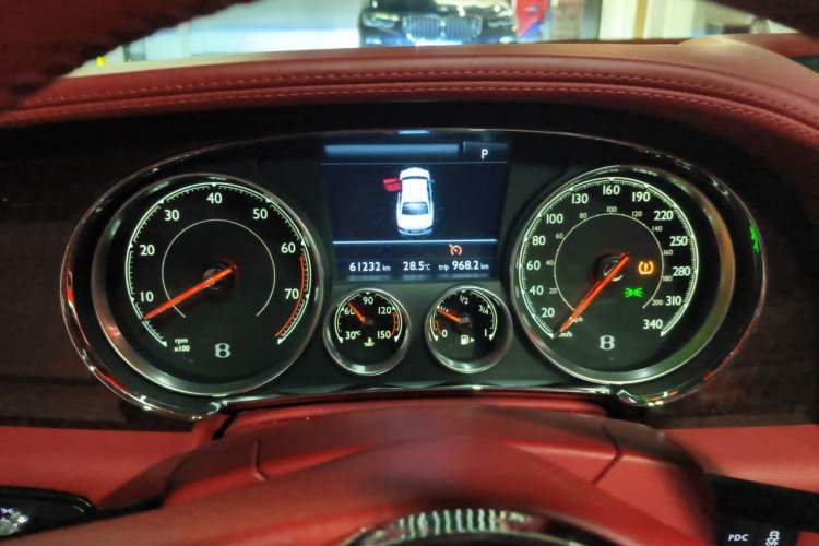 Used Bentley Flying Spur 2017 4.0T V8 S Standard Edition Instrument Cluster