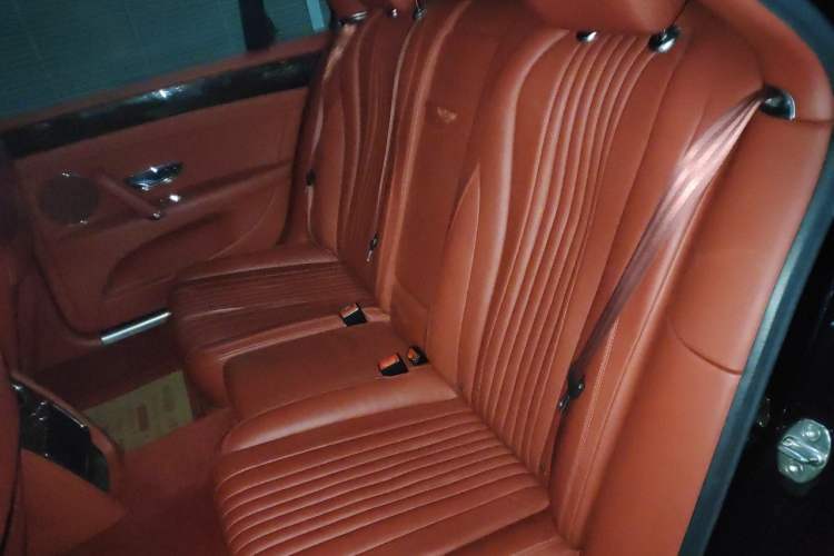Used Bentley Flying Spur 2017 4.0T V8 Standard Edition Left Rear Seat