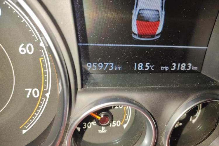 Used Bentley Flying Spur 2017 4.0T V8 Standard Edition Odometer Close Up