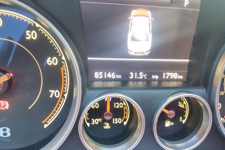 Used Bentley Flying Spur 2017 4.0T V8 S Standard Edition Odometer Close Up