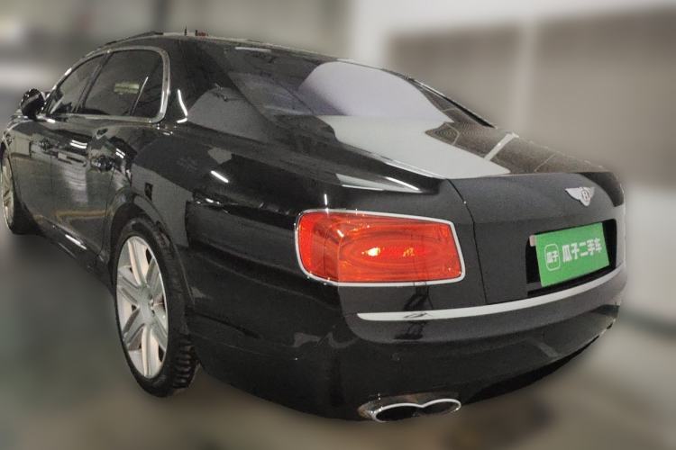 Used Bentley Flying Spur 2017 4.0T V8 Standard Edition Rear Left 45 Deg