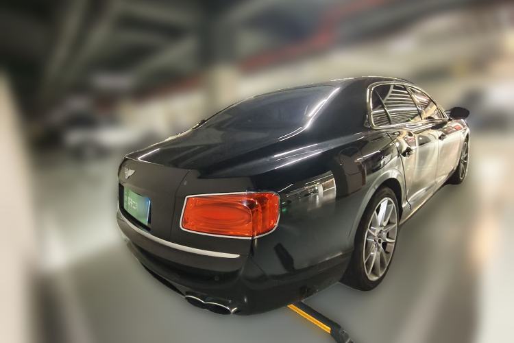 Used Bentley Flying Spur 2017 4.0T V8 S Standard Edition Rear Right 45 Deg