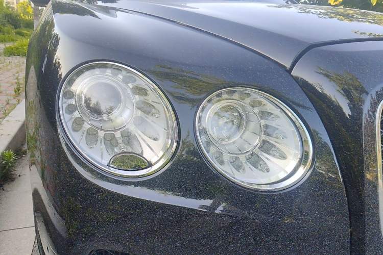Used Bentley Flying Spur 2017 4.0T V8 S Standard Edition Right Front Headlight