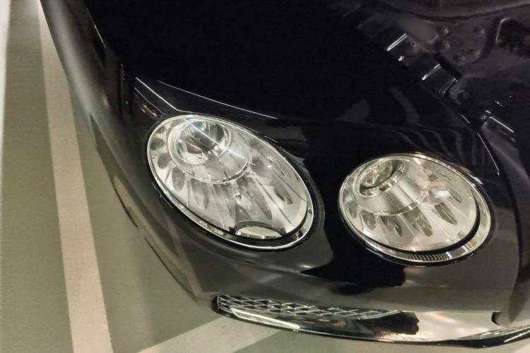 Used Bentley Flying Spur 2017 4.0T V8 S Standard Edition Right Front Headlight