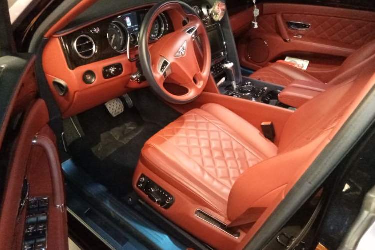 Used Bentley Flying Spur 2017 4.0T V8 S Standard Edition Driver Seat