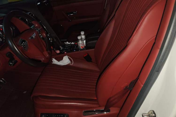 Used Bentley Flying Spur 2017 4.0T V8 Standard Edition Left Front Seat
