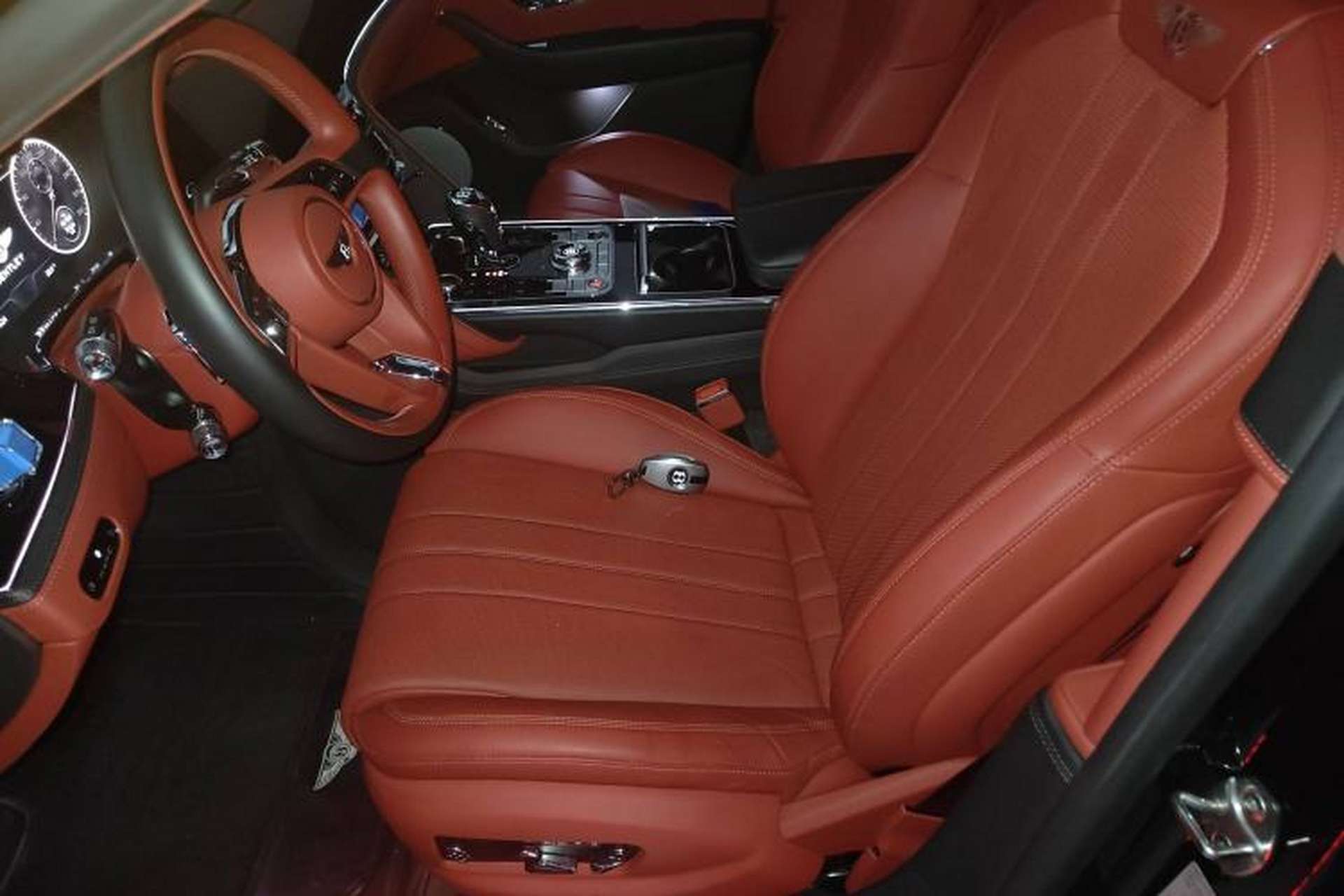 Used Bentley Flying Spur 2020 6.0T W12 Standard Edition Left Front Seat