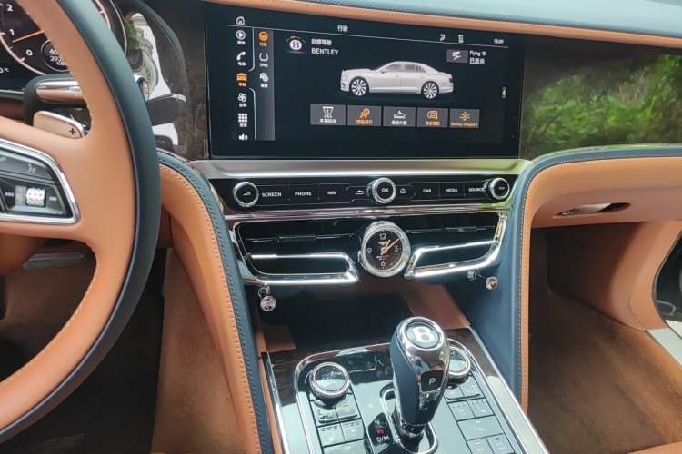 Used Bentley Flying Spur 2020 6.0T W12 Standard Edition Audio And AC Panel