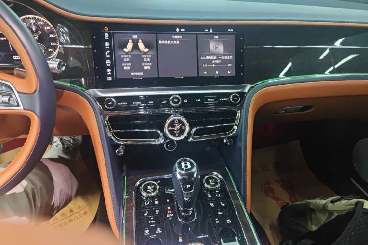 Used Bentley Flying Spur 2020 6.0T W12 Standard Edition Audio And AC Panel