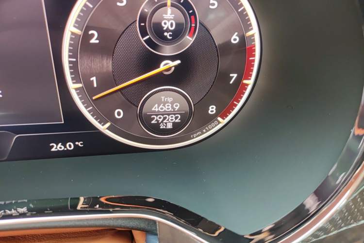 Used Bentley Flying Spur 2020 6.0T W12 Standard Edition Odometer Close Up