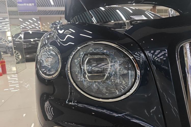 Used Bentley Flying Spur 2020 6.0T W12 Standard Edition Right Front Headlight