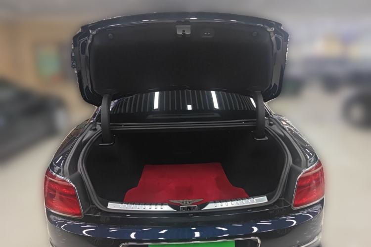 Used Bentley Flying Spur 2020 6.0T W12 Standard Edition Trunk