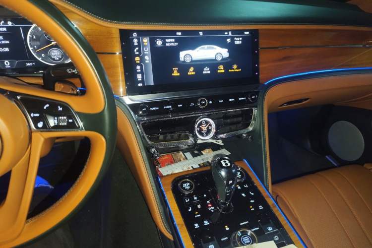 Used Bentley Flying Spur 2020 6.0T W12 Standard Edition Audio And AC Panel