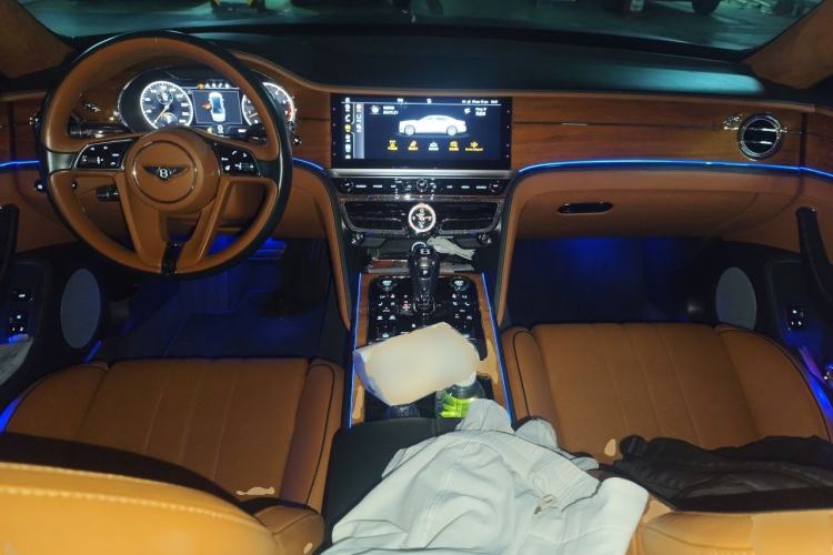 Used Bentley Flying Spur 2020 6.0T W12 Standard Edition Center Console