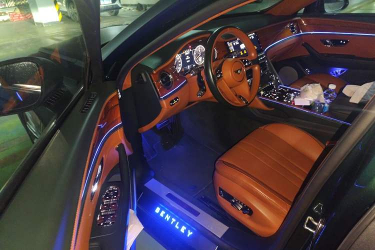 Used Bentley Flying Spur 2020 6.0T W12 Standard Edition Driver Seat