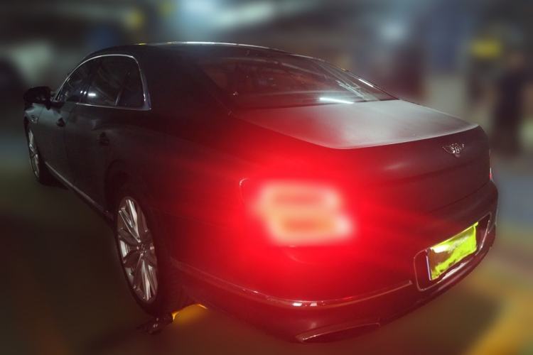 Used Bentley Flying Spur 2020 6.0T W12 Standard Edition Rear Left 45 Deg