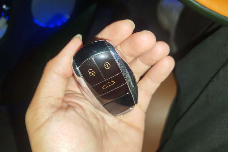 Used Bentley Flying Spur 2020 6.0T W12 Standard Edition Vehicle Key