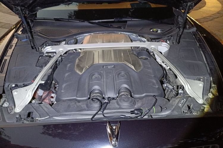 Used Bentley Flying Spur 2021 4.0T V8 Standard Edition Engine Bay