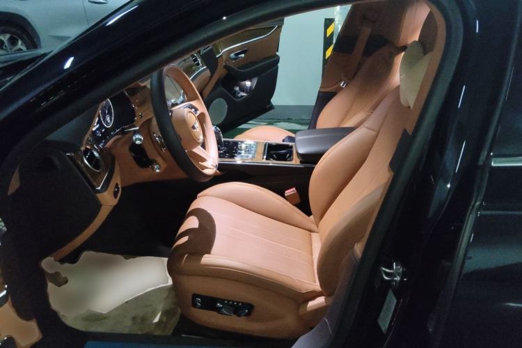 Used Bentley Flying Spur 2021 4.0T V8 Standard Edition Left Front Seat