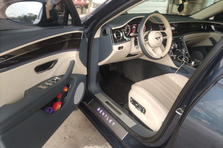 Used Bentley Flying Spur 2021 4.0T V8 Standard Edition Driver Seat