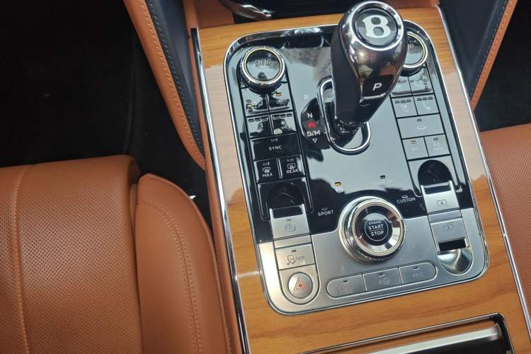 Used Bentley Flying Spur 2021 4.0T V8 Standard Edition Gear Lever