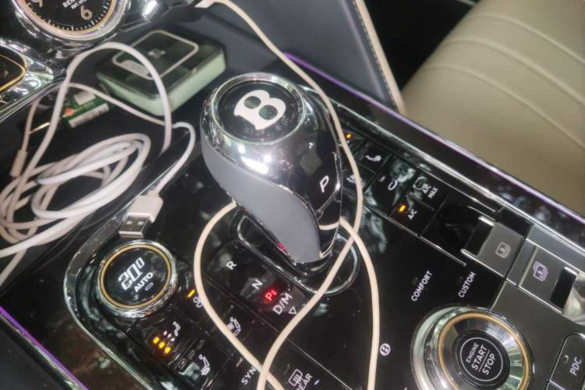 Used Bentley Flying Spur 2021 4.0T V8 Standard Edition Gear Lever