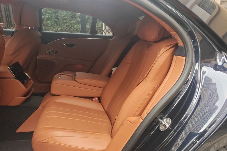 Used Bentley Flying Spur 2021 4.0T V8 Standard Edition Left Rear Seat