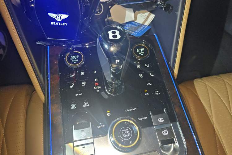 Used Bentley Flying Spur 2021 4.0T V8 Standard Edition Gear Lever