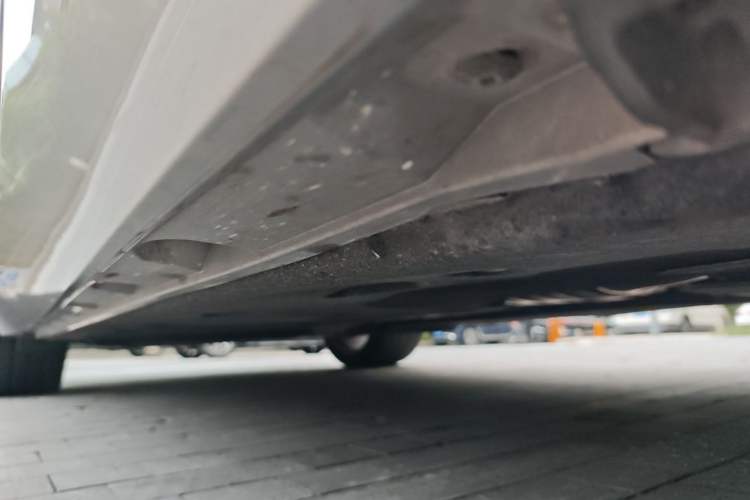 Used Bentley Flying Spur  Chassis Front Right