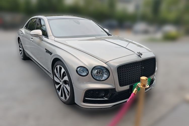 Used Bentley Flying Spur  Front Right 45 Deg