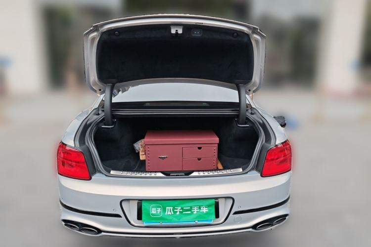 Used Bentley Flying Spur  Trunk