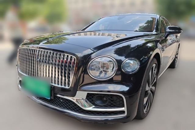 Używany Bentley Flying Spur 2022 4.0T V8 Standard Edition