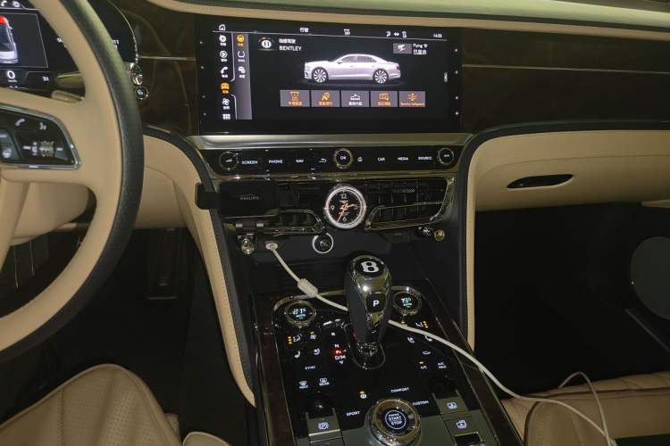 Used Bentley Flying Spur 2022 4.0T V8 Standard Edition Audio And AC Panel