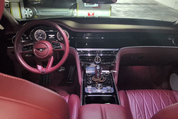 Used Bentley Flying Spur 2022 4.0T V8 Standard Edition Center Console