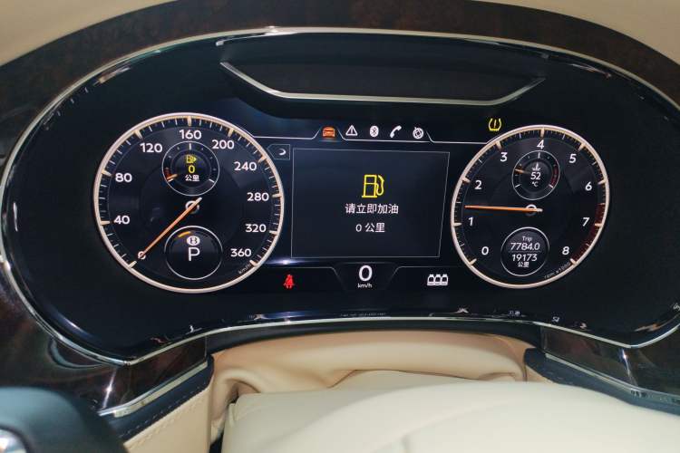 Used Bentley Flying Spur 2022 4.0T V8 Mulliner Instrument Cluster