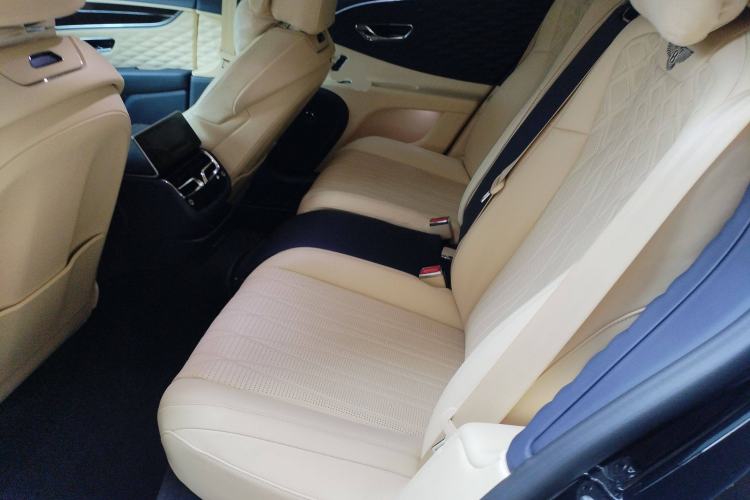 Used Bentley Flying Spur 2022 4.0T V8 Mulliner Left Rear Seat