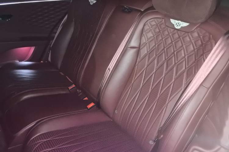 Used Bentley Flying Spur 2022 4.0T V8 Standard Edition Left Rear Seat