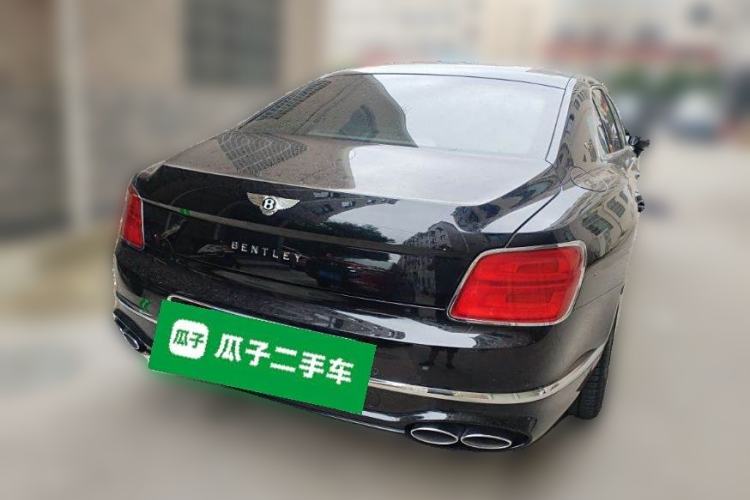 Used Bentley Flying Spur 2022 4.0T V8 Mulliner Rear Right 45 Deg