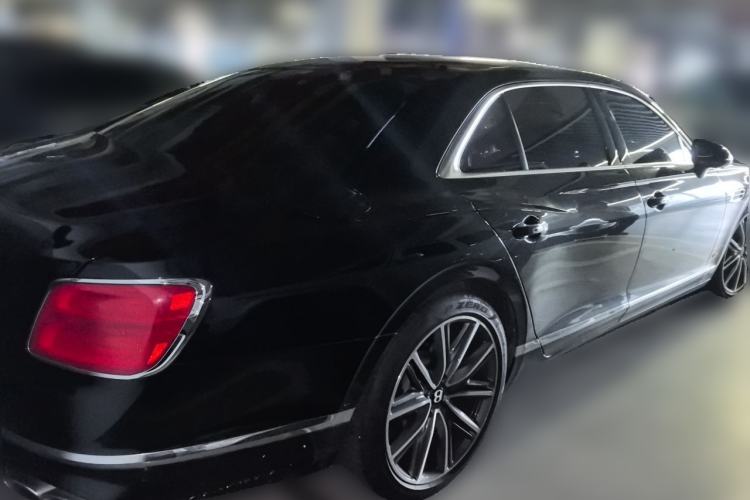 Used Bentley Flying Spur 2022 4.0T V8 Standard Edition Rear Right 45 Deg