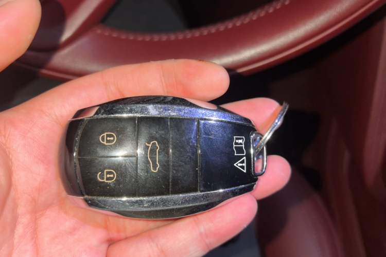 Used Bentley Flying Spur 2022 4.0T V8 Standard Edition Vehicle Key