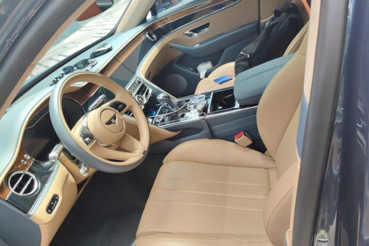 Used Bentley Flying Spur 2023 4.0T V8 S Left Front Seat