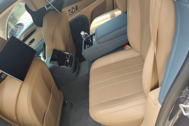 Used Bentley Flying Spur 2023 4.0T V8 S Left Rear Seat