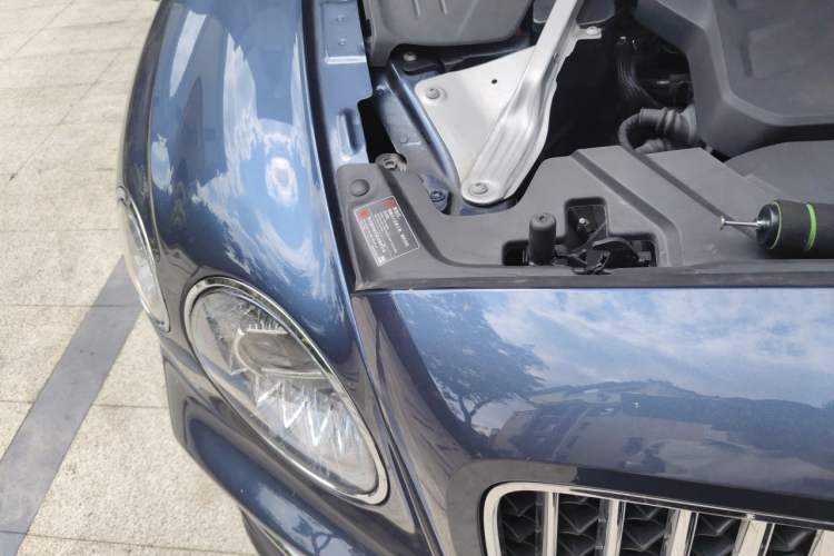 Used Bentley Flying Spur 2023 4.0T V8 S Right Front Headlight