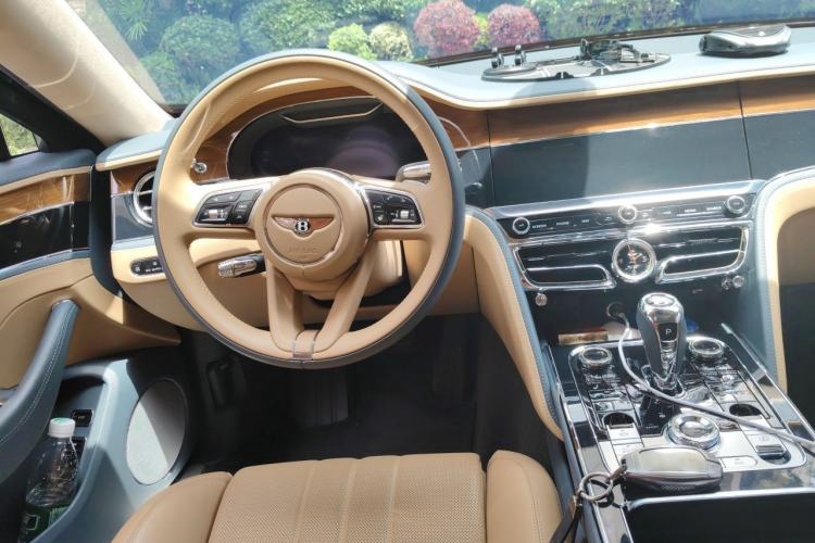 Used Bentley Flying Spur 2023 4.0T V8 S Steering Wheel