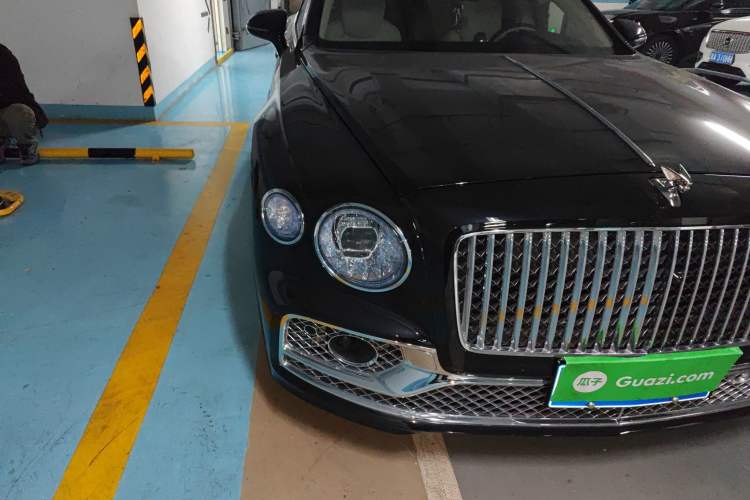 Used Bentley Flying Spur 2024 4.0T V8 Yado Edition Right Front Headlight