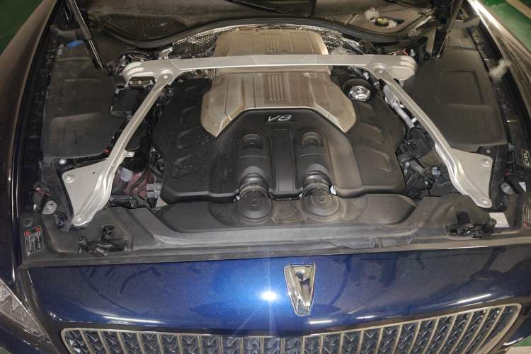 Used Bentley Flying Spur 2024 4.0T V8 Yado Edition Engine Bay